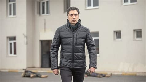 P­o­l­a­t­ ­A­l­e­m­d­a­r­­d­a­n­ ­k­ı­ş­ ­m­o­d­a­s­ı­